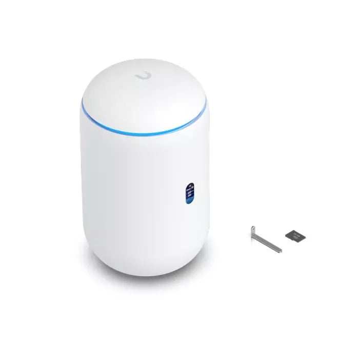 Ubiquiti UniFi Dream Router 7 Tri-Band Cloud Gateway.