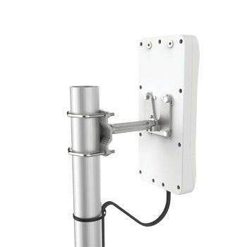 Xpol-6 Polarised 4G/LTE Antenna.