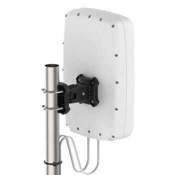 Xpol-24 Polarised 5G/LTE Antenna.